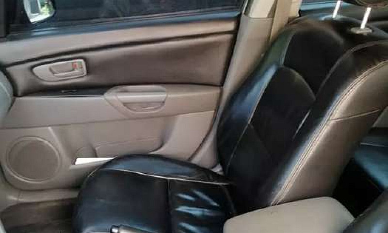 Mazda 3 2010...