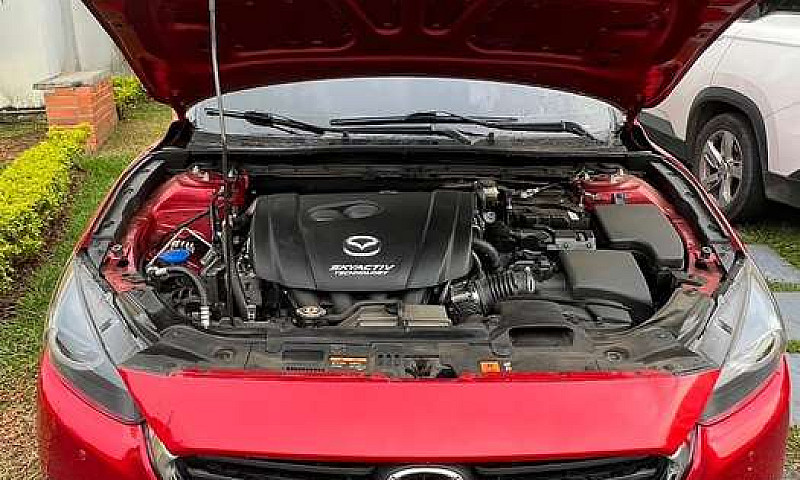 Mazda 3 Touring Mt 2...