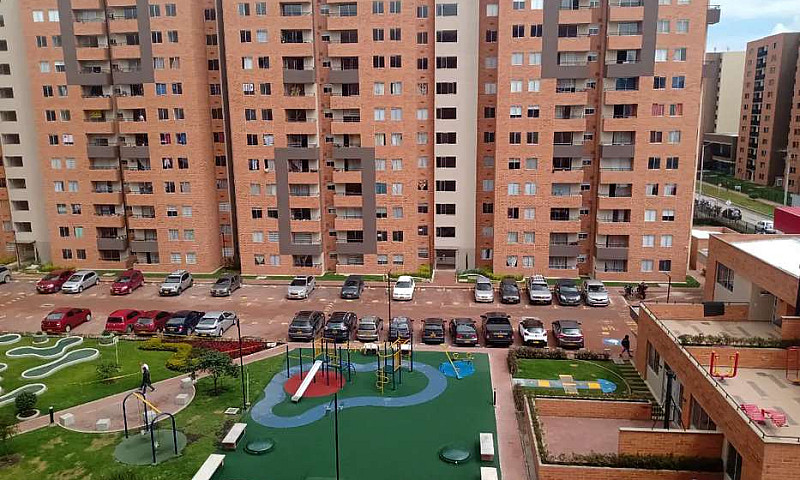 Apartamentos En Madr...