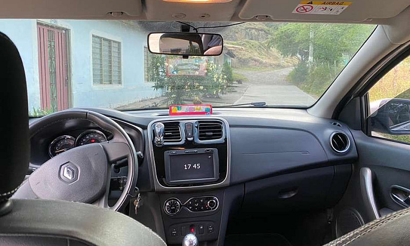 Renault Logan Privil...