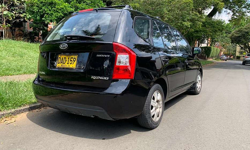 Kia Carens Rondo 200...