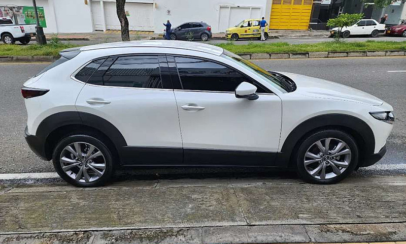 Mazda Sx30...