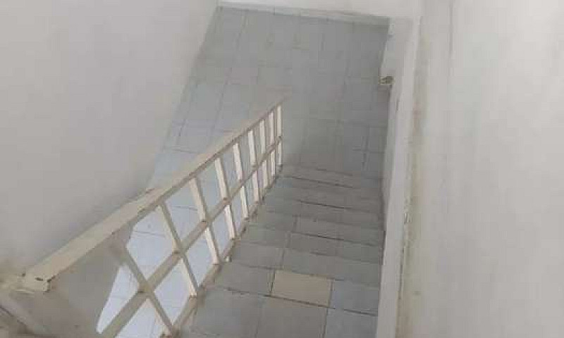 Apartamento Dos Piso...