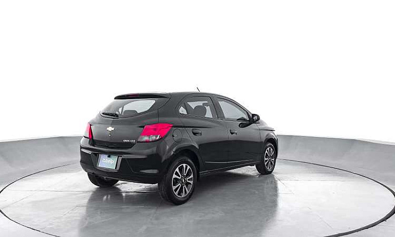 Chevrolet Onix Ltz -...