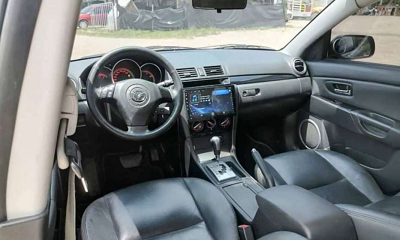 Mazda 3 Personalizad...