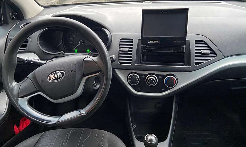 Impecable Picanto Io...