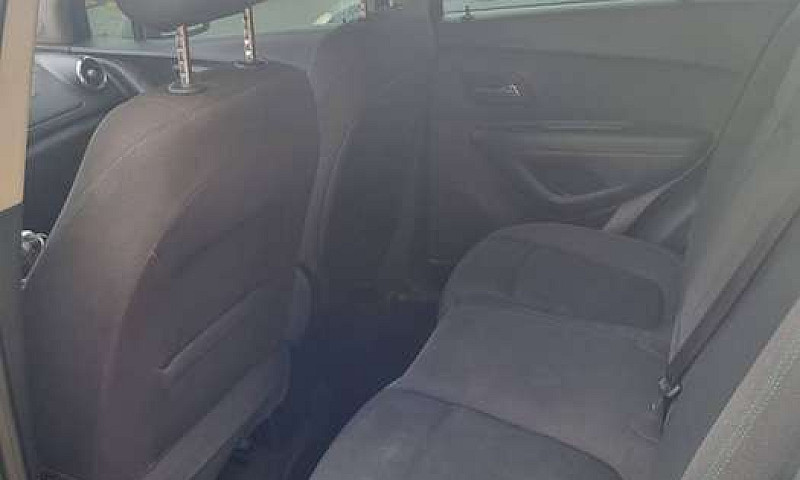 Chevrolet Tracker...