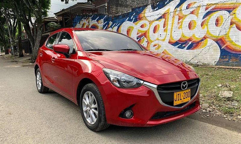 Mazda 2 Touring 2017...