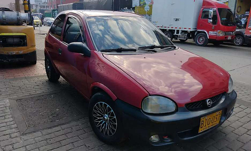 Chevrolet Corsa 1.3...