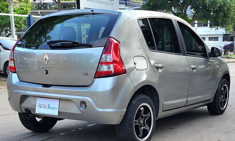 Renault Sandero Dyna...
