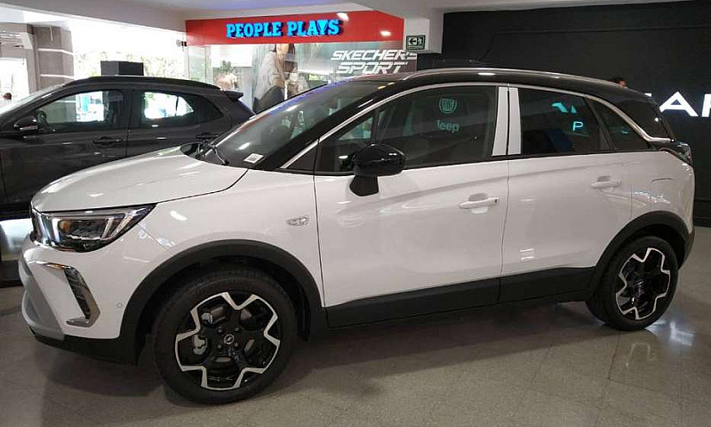 Opel Crossland Año 2...