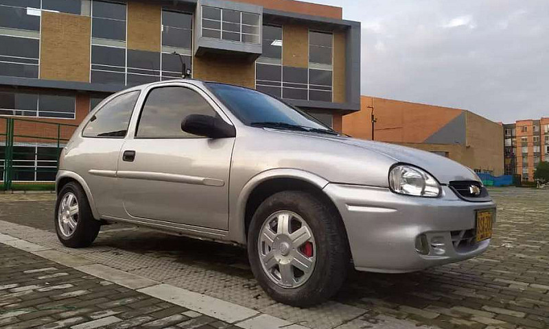 Chevrolet Corsa Acti...