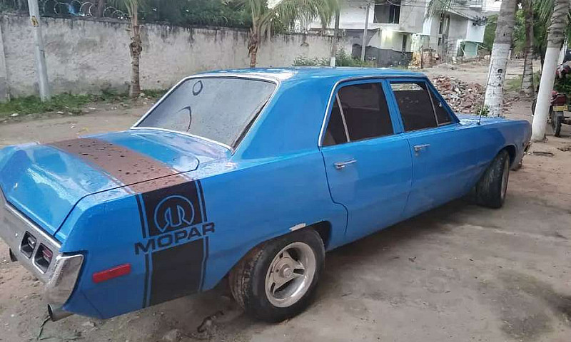 Dodge Dart  Con Caja...