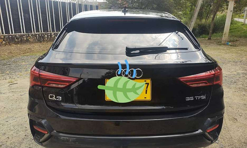 Audi Q3 Sport Back 2...