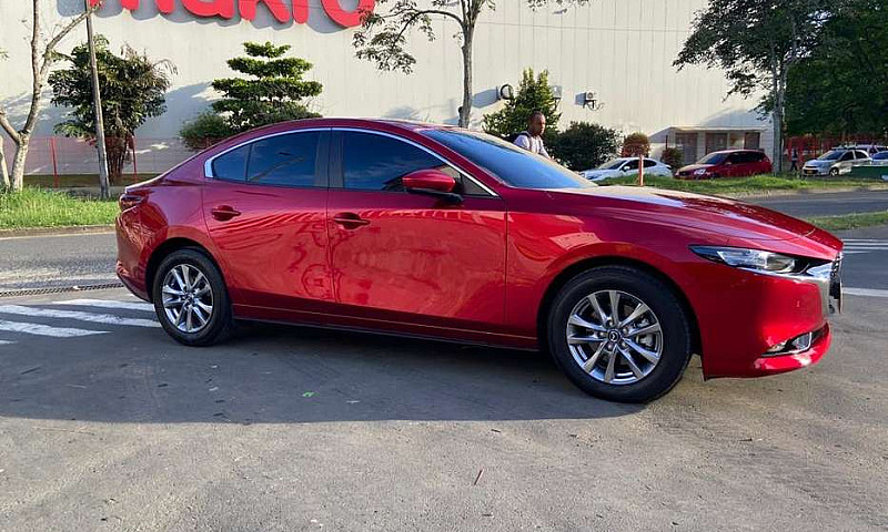 Mazda 3 Touring Hibr...