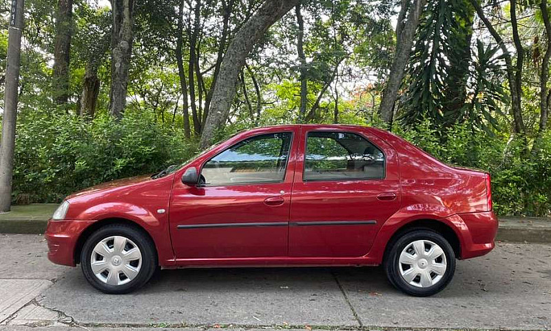 Renault Logan Tech E...