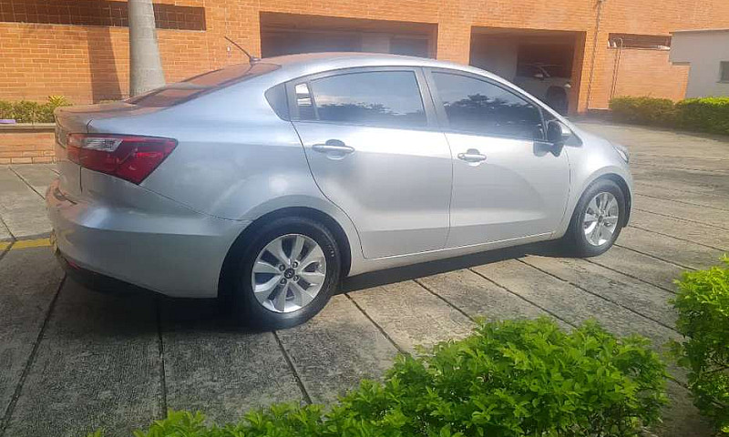 Kia Rio Sedan 2016 C...