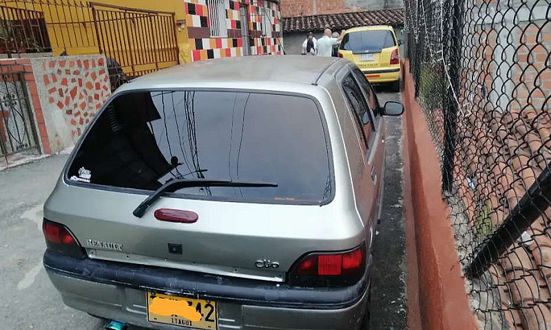Vendo Renault Clio F...