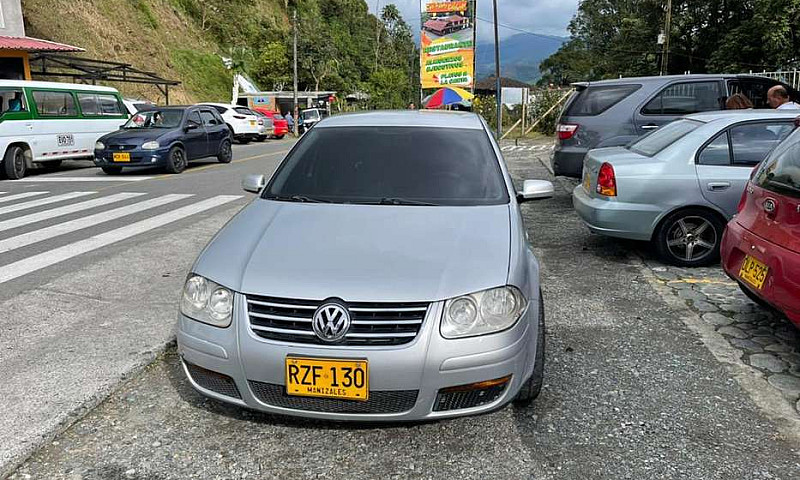 Se Venda Jetta Clasi...