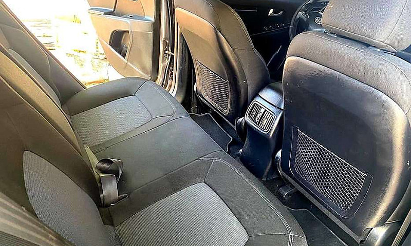 Vendo Kia Sportage 2...