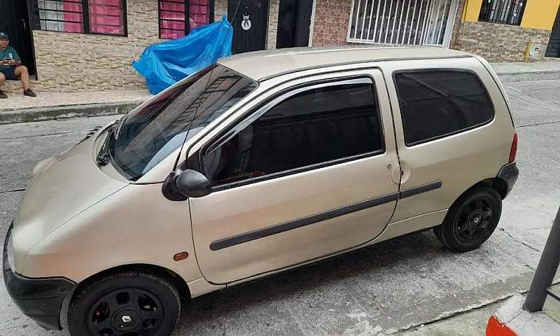 Vendo  Twingo Mod 99...