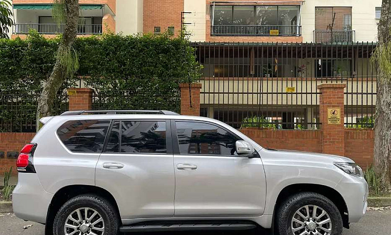 Toyota Prado 2019 Tx...