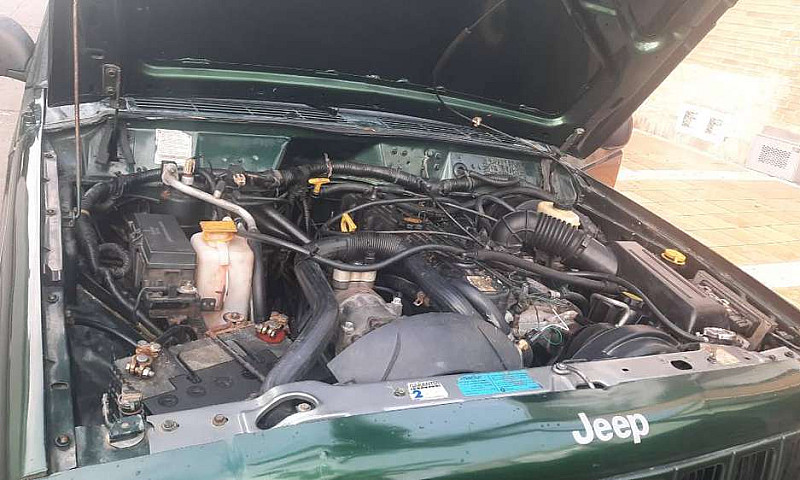 Jeep Cherokee - Mod....