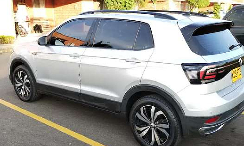 Volkswagen T-Cross C...