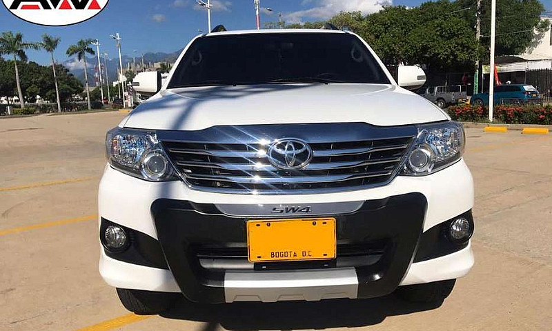 Toyota Fortuner 2014...