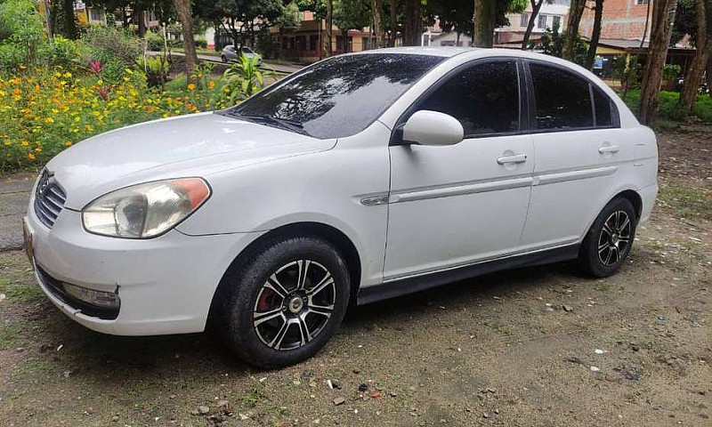 Vendo Hyundai Visión...