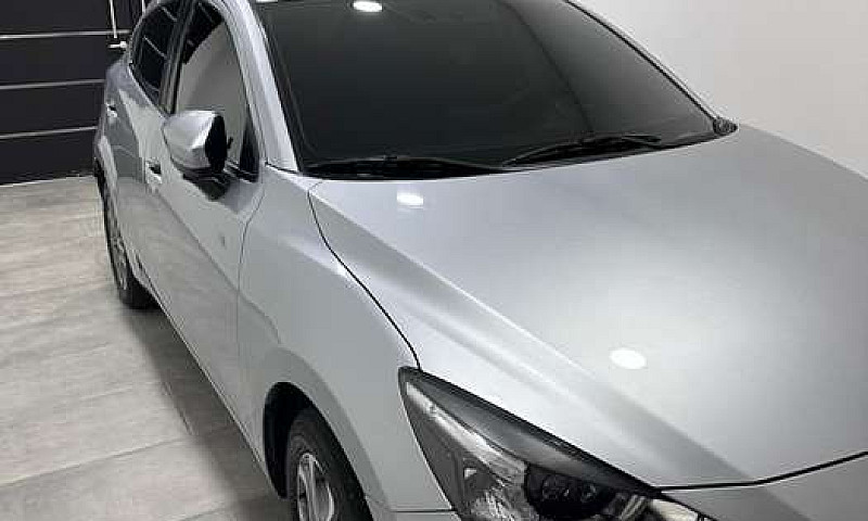 Mazda 2 Grand Tourin...
