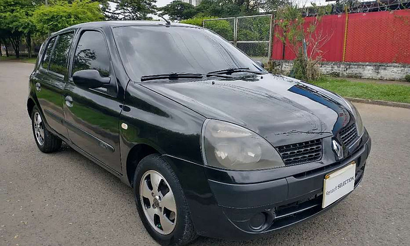 Renault Clio...