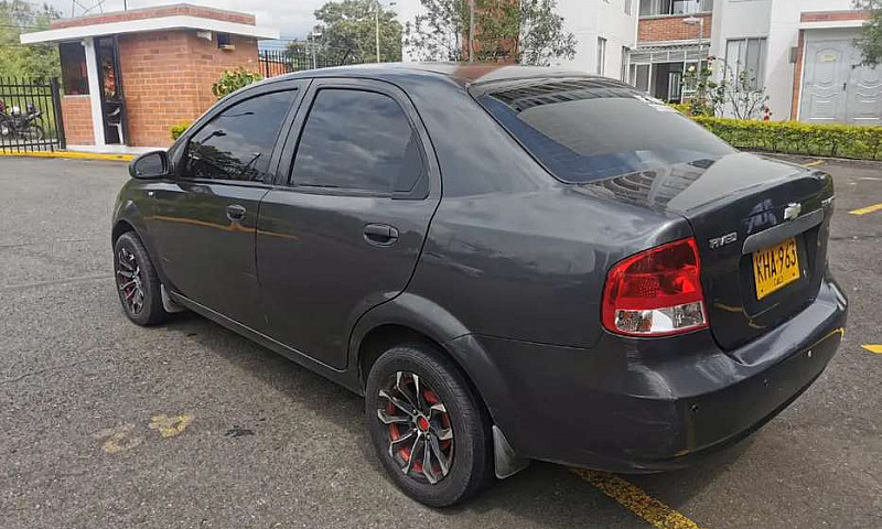 Vendo Aveo 1.6 En Pe...