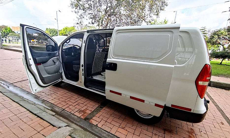 Hermosa Hyundai Star...