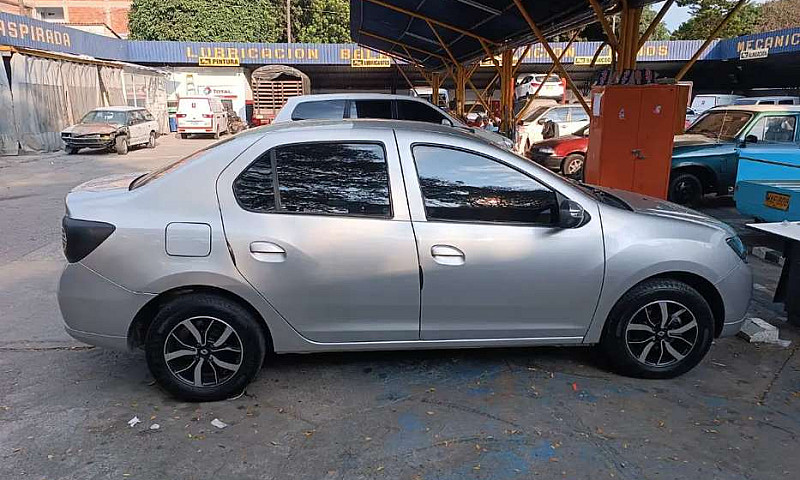 Renault Logan 2019...