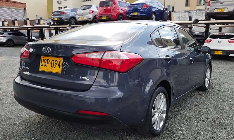 Kia Cerato Pro 2015 ...