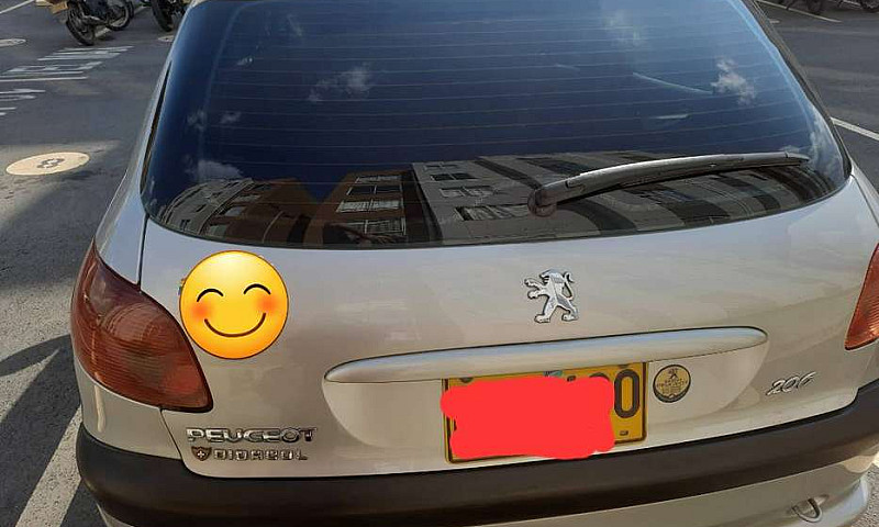 Vendo Hermoso Peugeo...