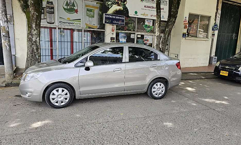 Hermoso Chevrolet Sa...