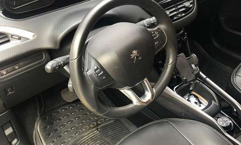 Peugeot 2008...