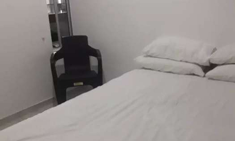 Se Arrienda Habitaci...
