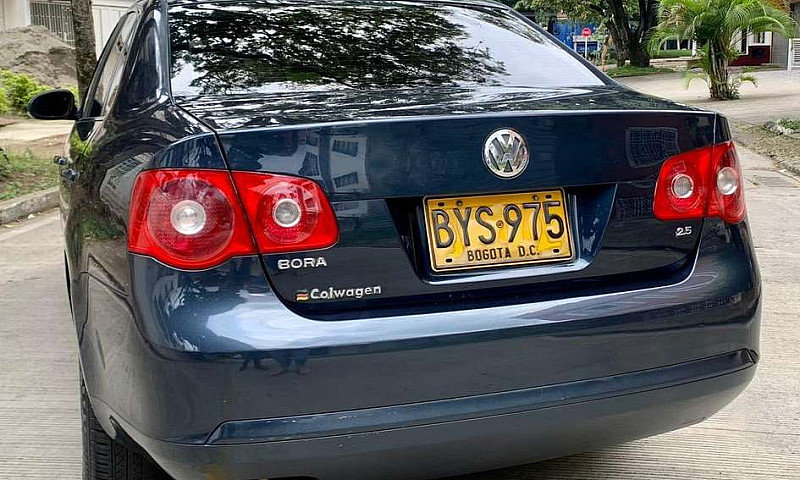 Volkswagen Bora 2006...