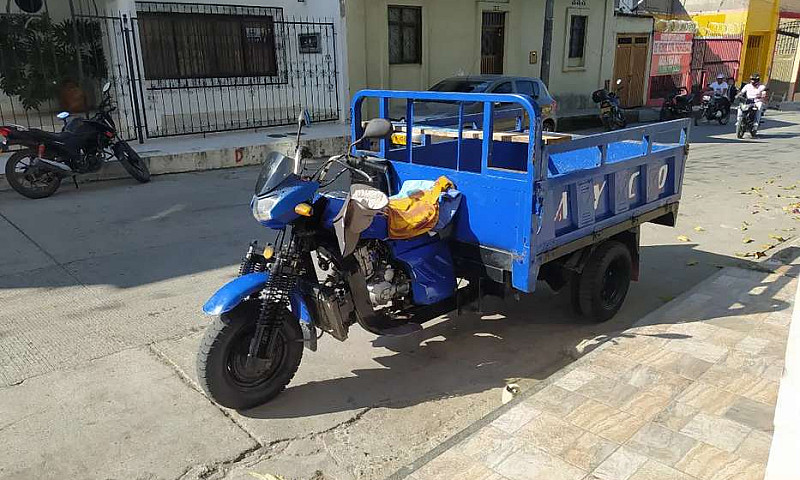 Vendo Motocarro Ayco...