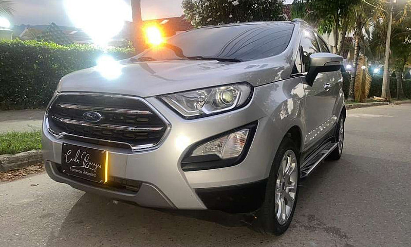 Ford Ecosport Titani...