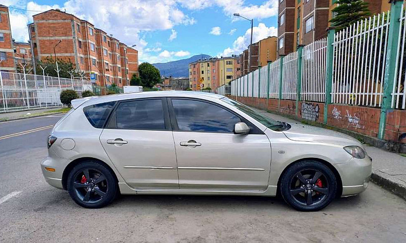 Vendo Mazda 3 Hatchb...