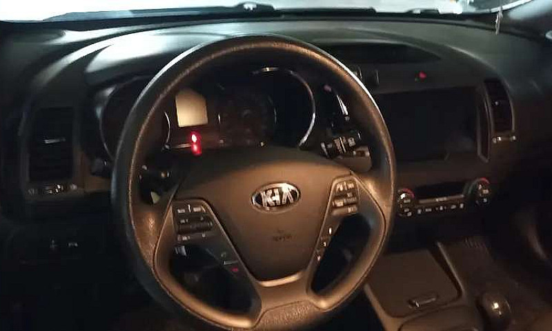 Kia Cerato Pro Suma ...