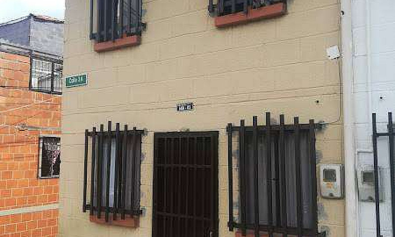 Se Vende Casa De 3 P...