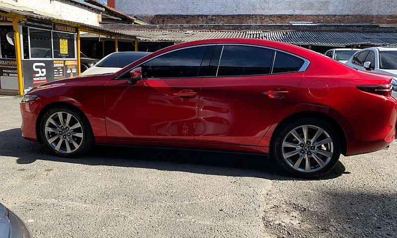 Mazda 3 Grand Tourin...