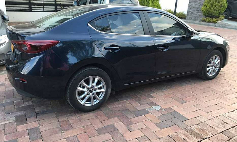 Mazda 3 Touring Seda...
