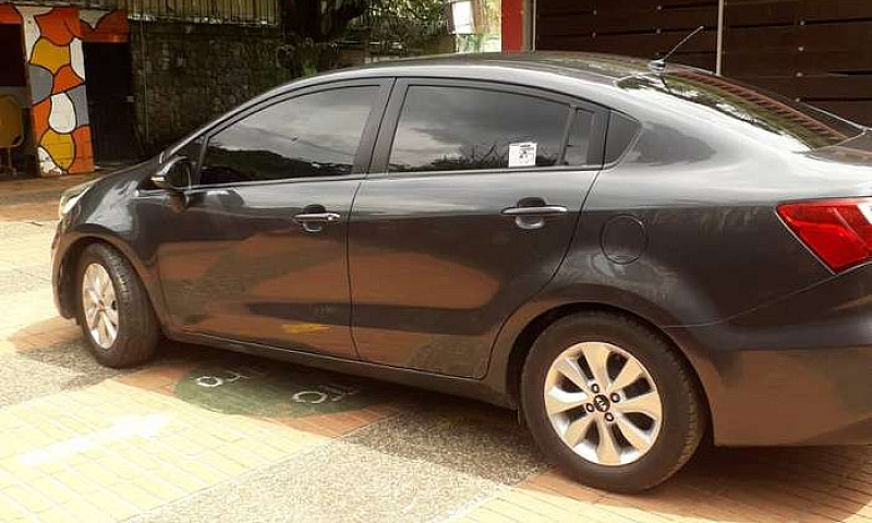 Venta De Kia Rio Spa...