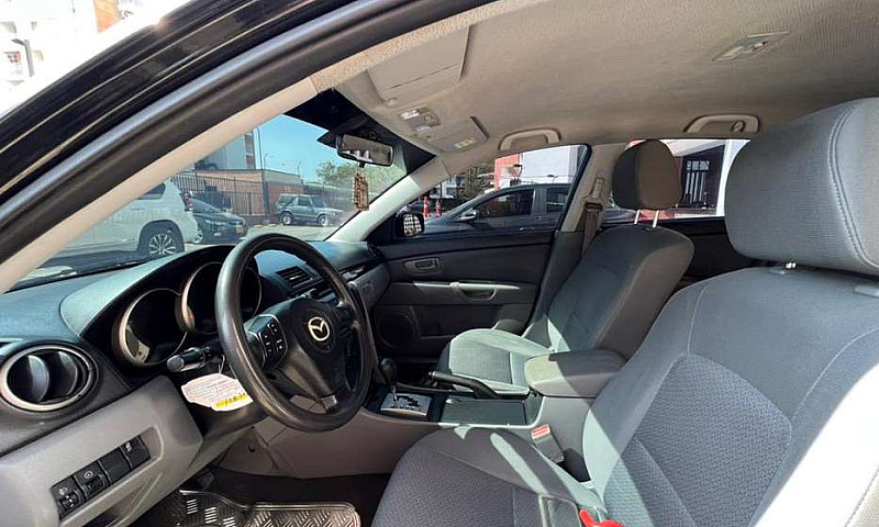 Mazda 3 Modelo 2011...